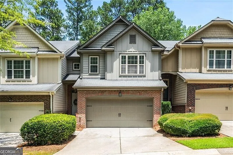 122 Creighton Ln photo 1