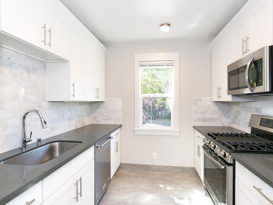 1st image of 502 Bellevue Ave E APT 101