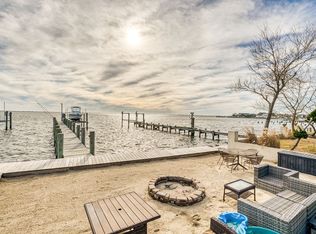 73 E Beach Promenade, Lindenhurst, NY 11757