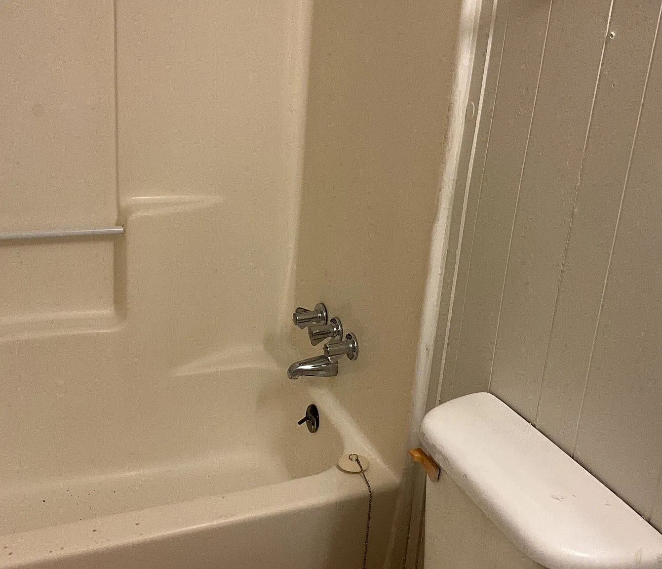 1 bed, 646 sqft, $650 — Photo 4