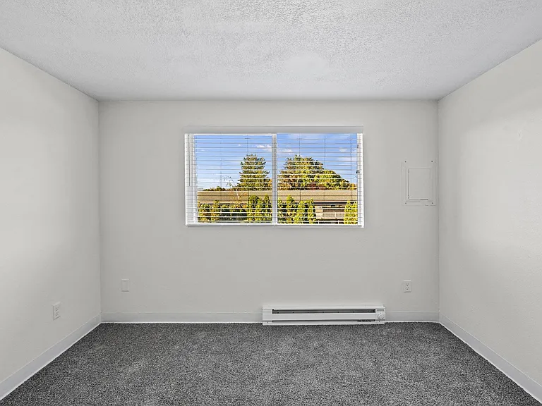 Valley Pines — Photo 13