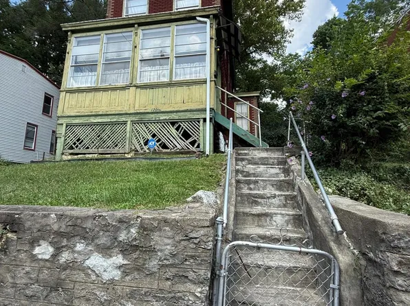 1704 Pulte St, Cincinnati, OH 45225