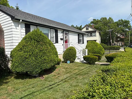 75 Glenmont Rd Photo 1