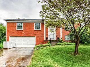 624 Grama Dr, Frankfort, KY 40601