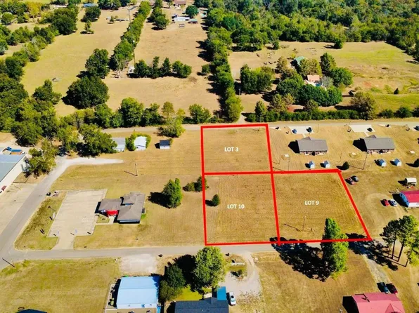109 E Terri Dr, Valliant, OK 74764