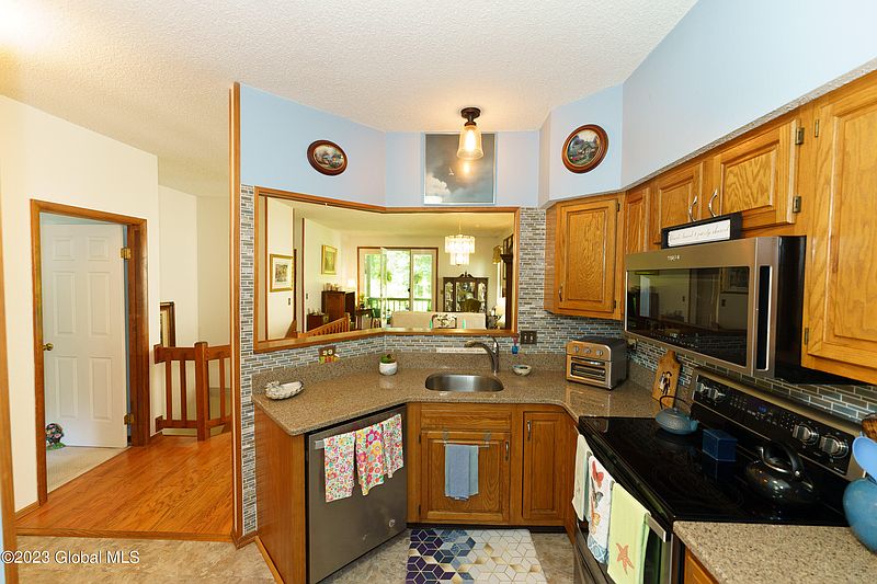 4th image of 5209 S Forest point Pointe Drive S Drive