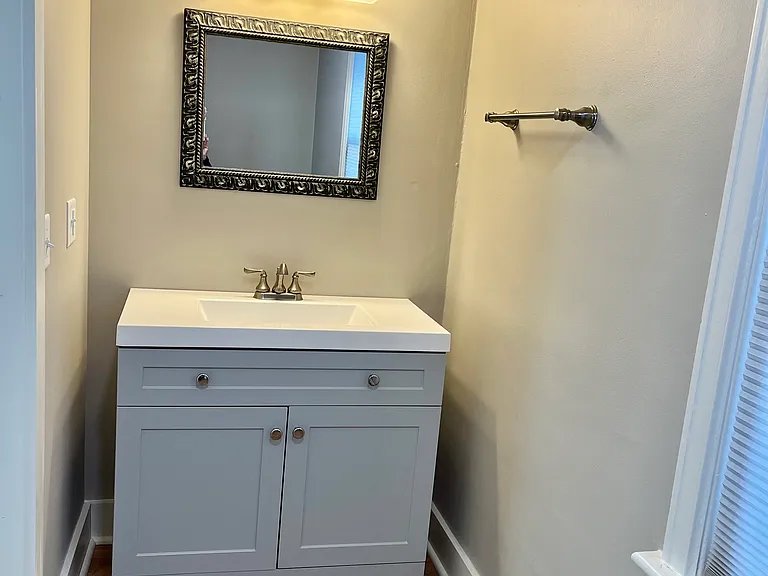223 Linwood Ave NW — Photo 11