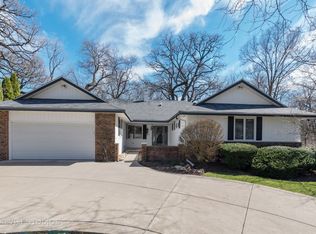 512 Stevens Ct, Dundee, IL 60118