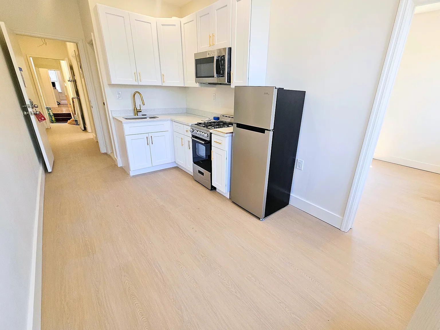 926 Clarkson Avenue — Photo 4