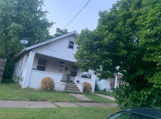 703 E Thrush Ave, Peoria, IL