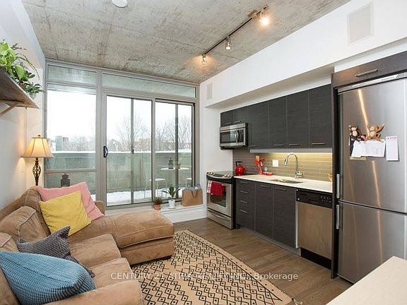 3rd image of 630 Queen St E #204