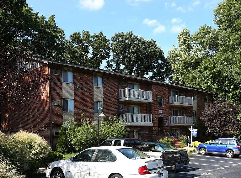 The Reserve at Mill Creek Apartment Homes — Photo 14