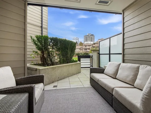 108 E 8th St #118, North Vancouver, BC V7L 1Z2