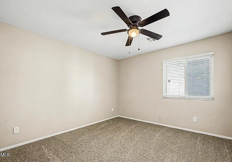 23765 W Desert Bloom St — Photo 15