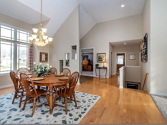 4th image of 6689 Brandamore Ct