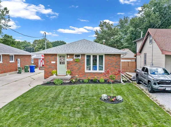 1775 Balfour Blvd, Windsor, ON N8T 2S2
