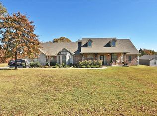 10500 Hunters Path Cir, Edmond, OK 73034