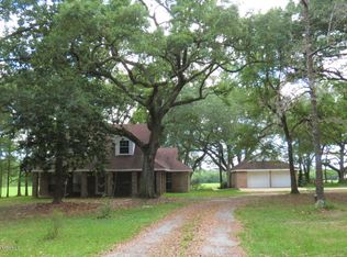 17209 Indian Ln, Vancleave, MS 39565