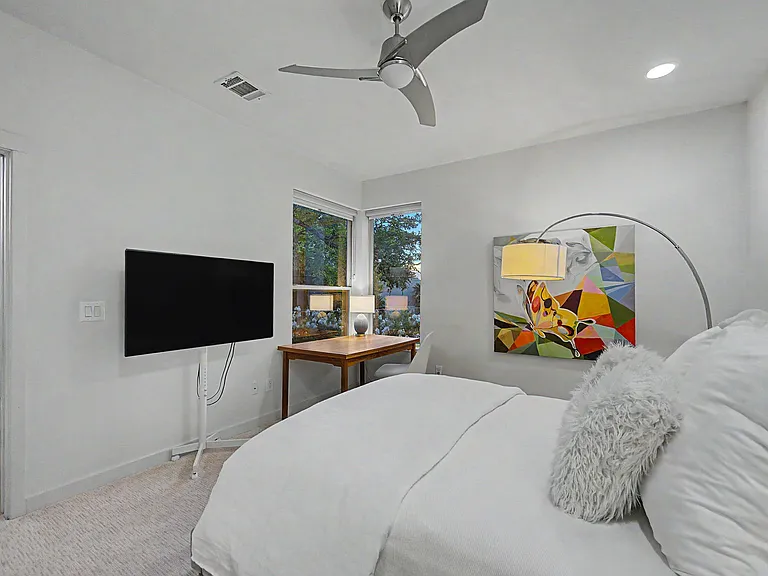 3700 W Beverly Dr — Photo 14