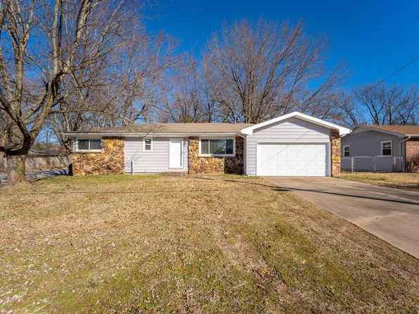 807 S Mission Circle, Springfield, MO 65809