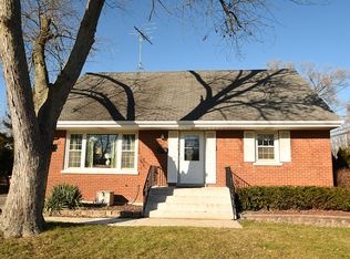 483 Longwood Ct, Chicago Heights, IL 60411