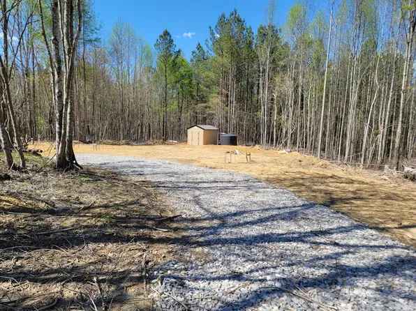 1584 Rolling Hills Dr, Spencer, TN 38585