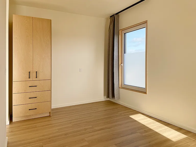 1614 6th Ave #201 — Photo 5