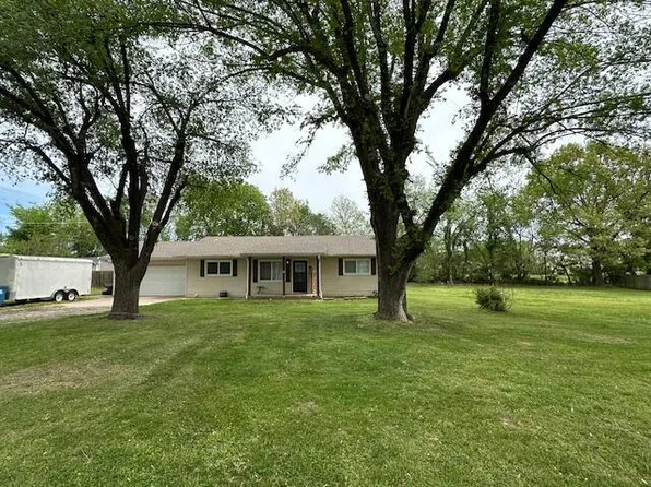 2817 Bluebell Avenue, Neosho, MO 64850