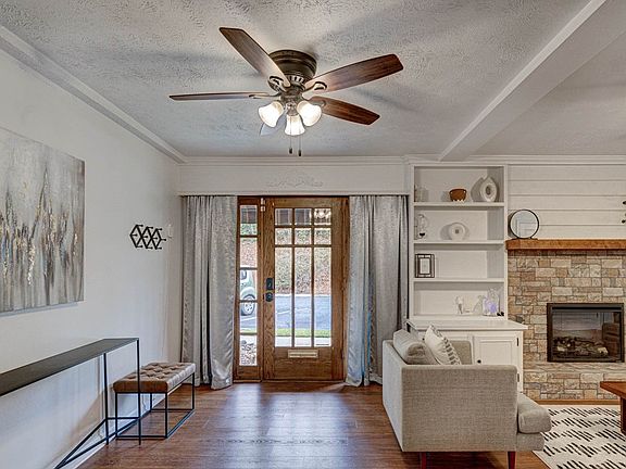 4th image of 6101 River Rd APT 5