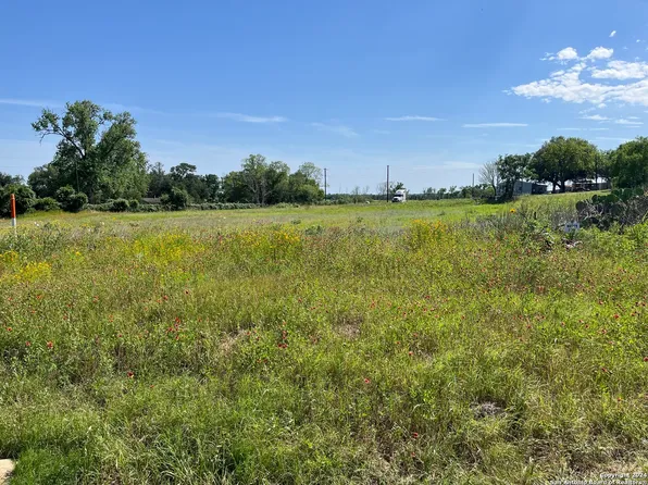 4107 US Highway 181 N LOT 77J, Floresville, TX 78114