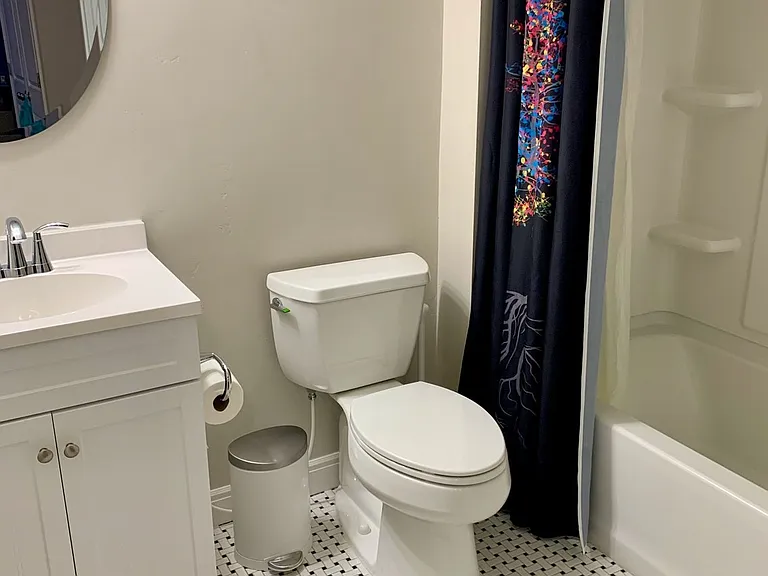 146 N 450 W — Photo 9
