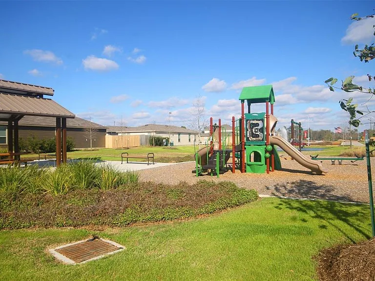 14635 Myrtle Point Dr — Photo 15