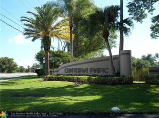 2060 NW 38th Ave, Coconut Creek, FL 33066