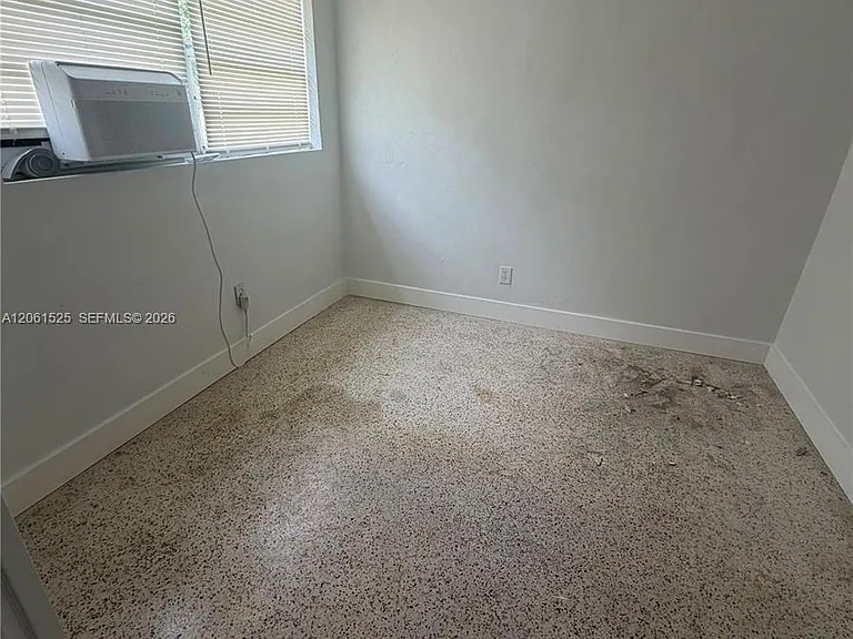 11530 SW 136th St — Photo 7