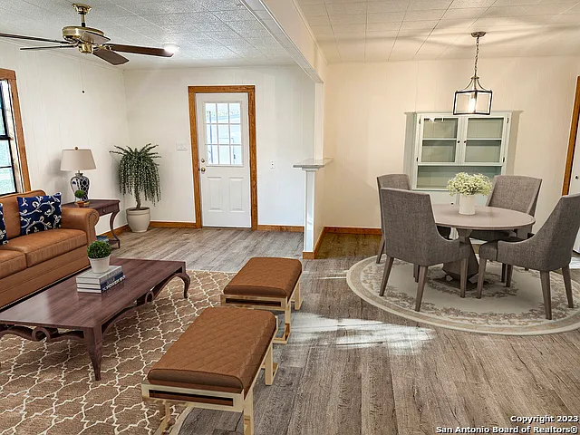 502 Cypress St — Photo 17