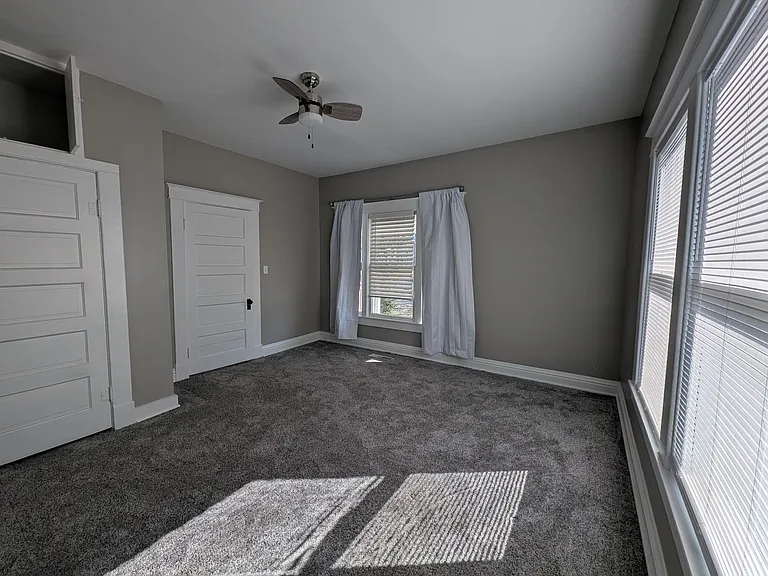 709 Pendleton Ave — Photo 20