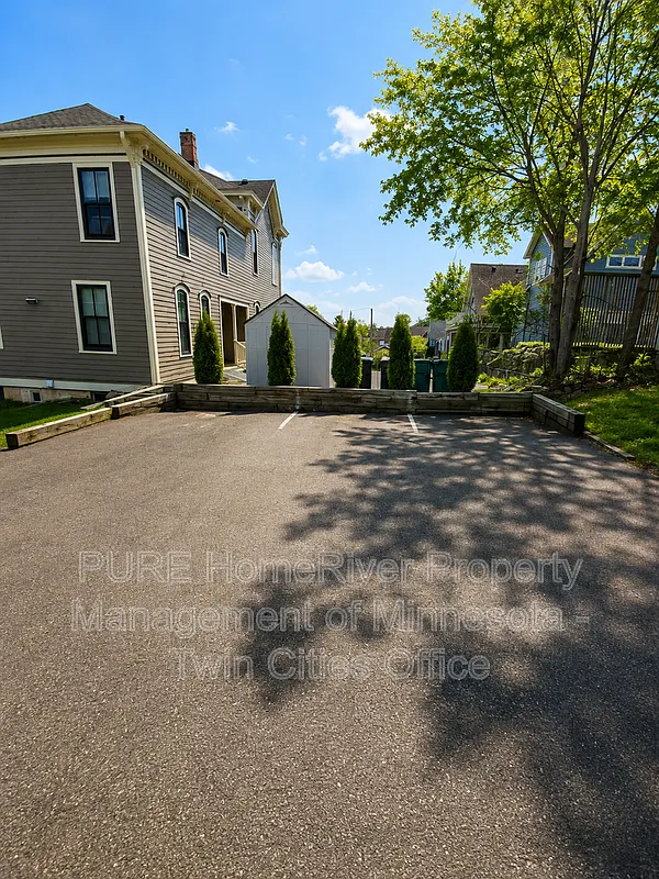 1 bed, 1.0 bath, $1,475 — Photo 3