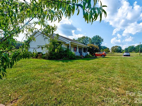2nd image of 354 Jack Francis Rd