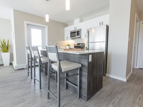 4th image of 4830 Gordon Rd #402