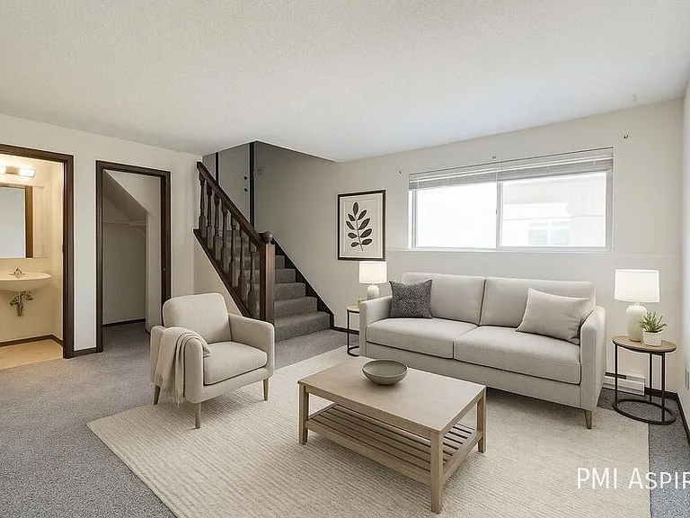 2024-2026 Lincoln St #2026 — Photo 2