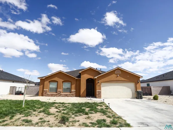 802 Barcelona Ct, Carlsbad, NM 88220