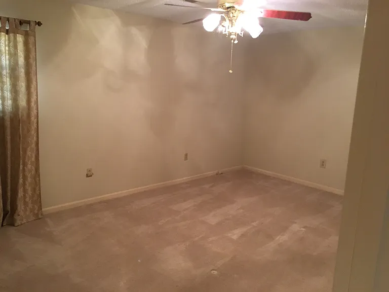445 Shoshone Dr — Photo 10