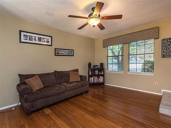 3rd image of 11901 Swearingen Dr APT 79