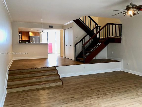 2nd image of 3019 NE 183rd Ln #3019