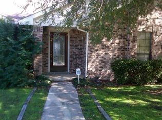 4266 Harvest Hill Rd, Carrollton, TX 75010