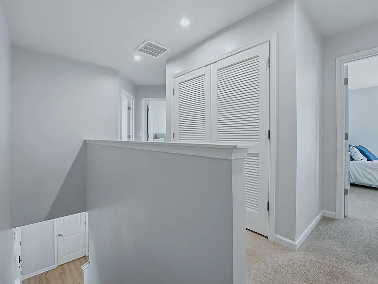 838 Dean Dr — Photo 22