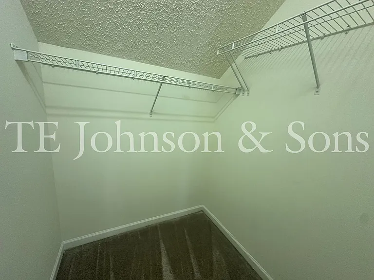 3351 Victoria Park Ln — Photo 20