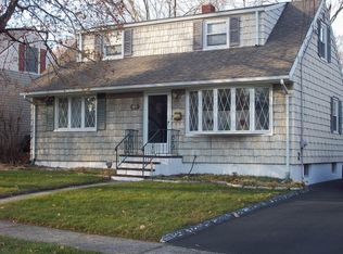 41 Rossen Pl, Bloomfield, NJ 07003