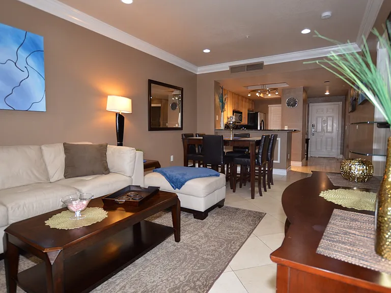 210 E Flamingo Rd #315 — Photo 4