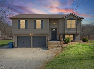 1719 Wilson Rd, Akron, OH 44312